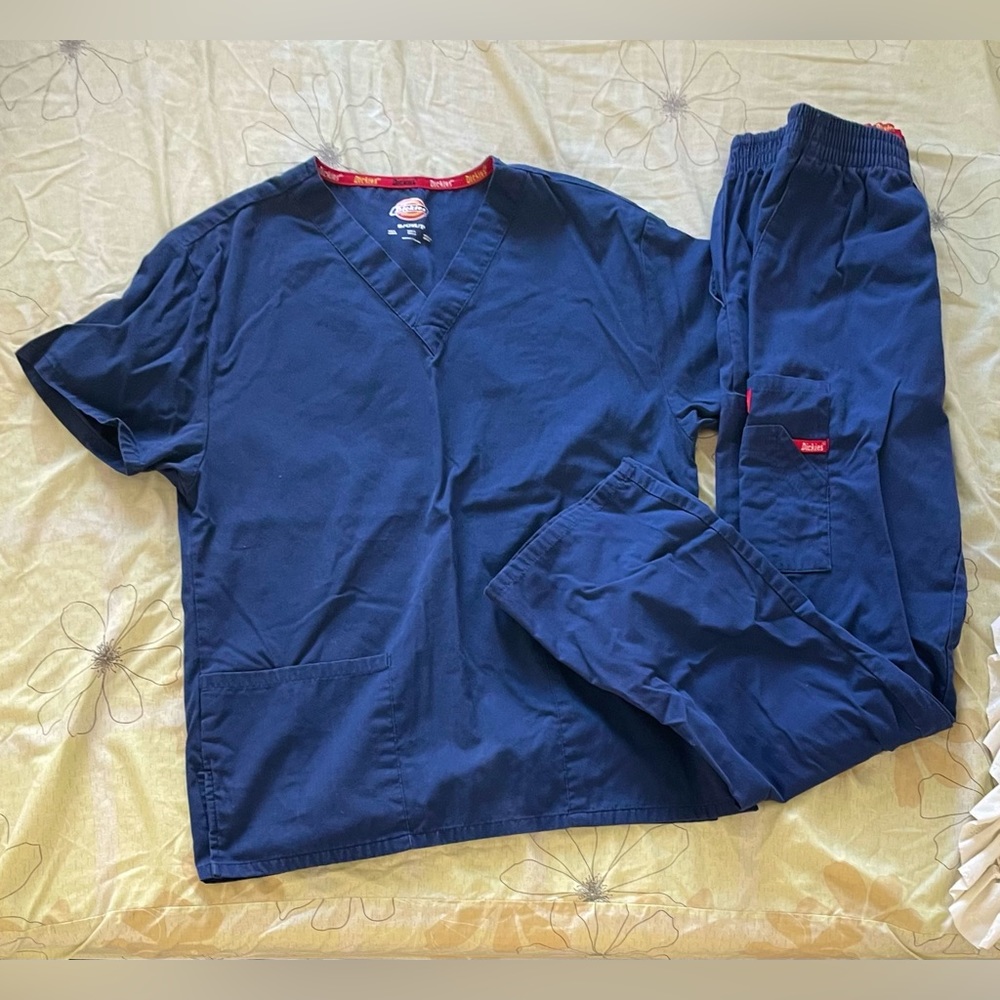 Dickies Navy Blue Scrubs Set [Size S/Petite] 🩺